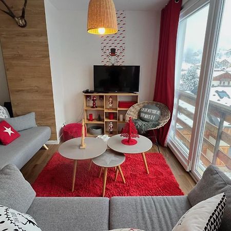 Rouge Canneberge -8 Personnes- 84M2 Vue Degagee Setaz 瓦卢瓦尔 外观 照片